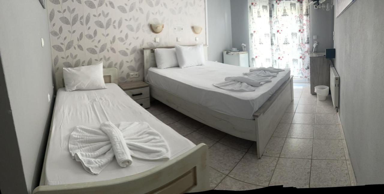 Hotel Ellas 3*
