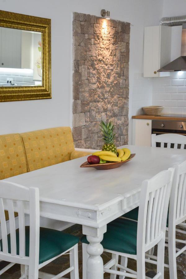 Traditional Relax Villa