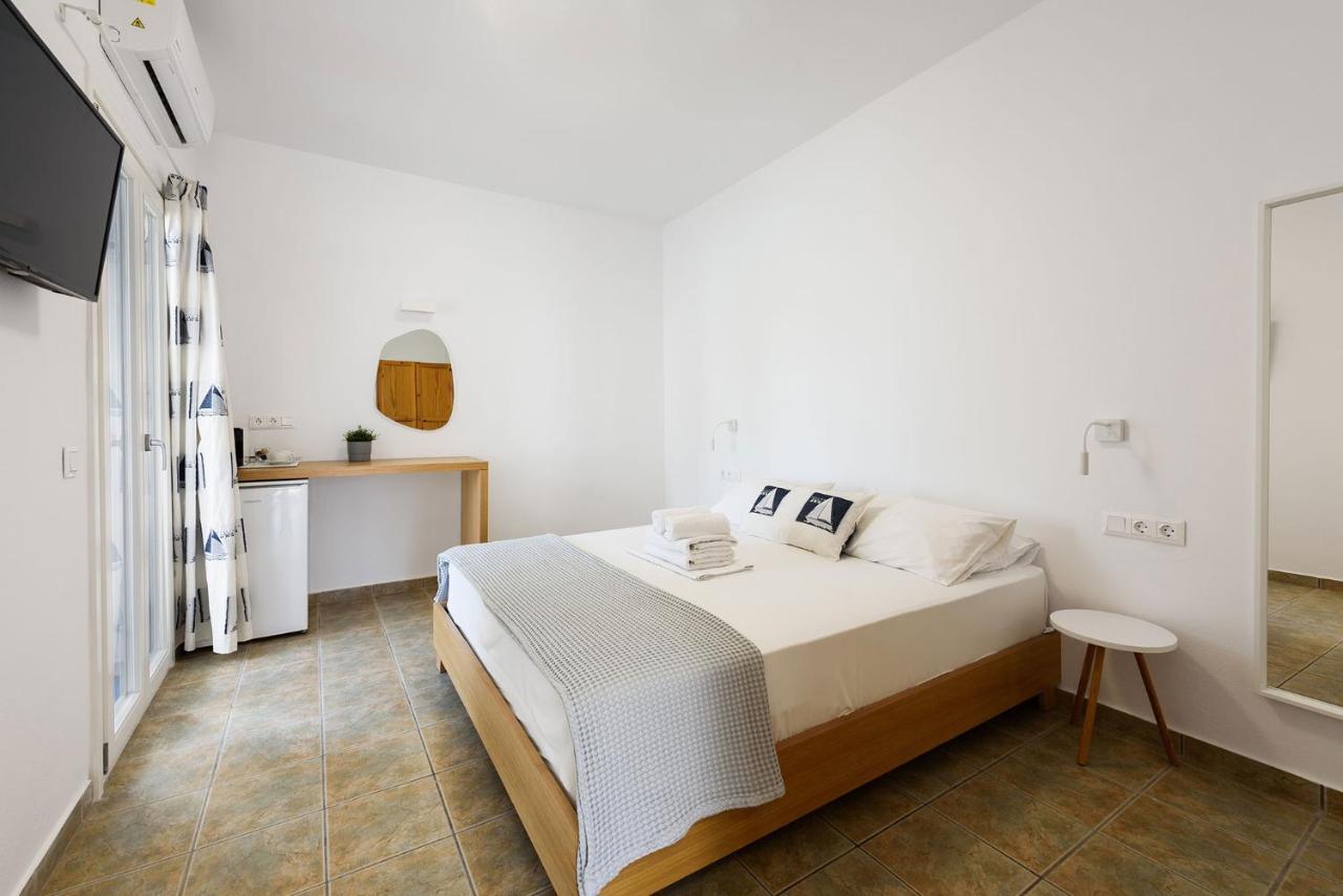 Hotel Bilia Naousa (Paros)