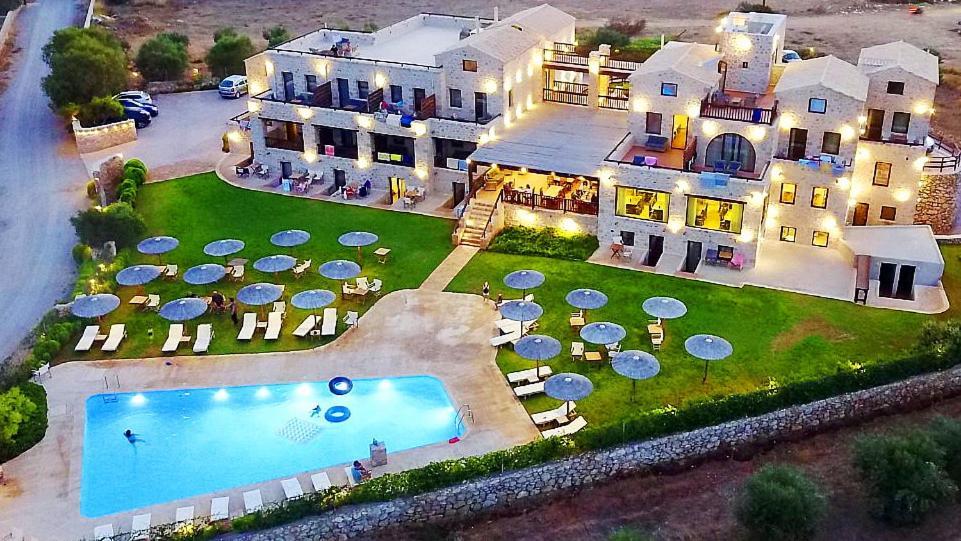 Simosmare Resort 4*