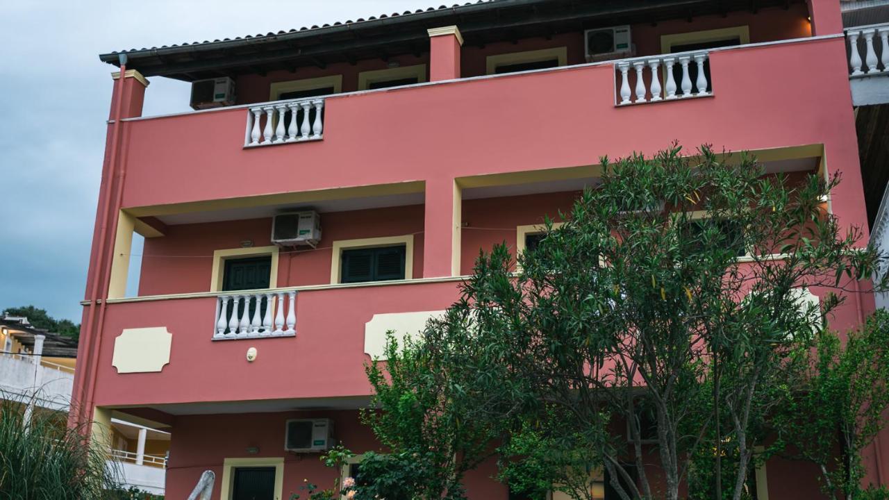 Katerina & Country house Sidari (Corfu)