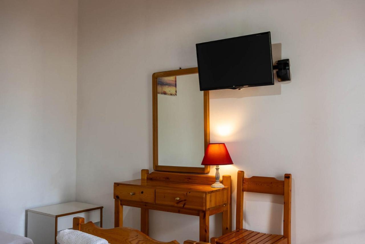 Katerina & Country house Sidari (Corfu)