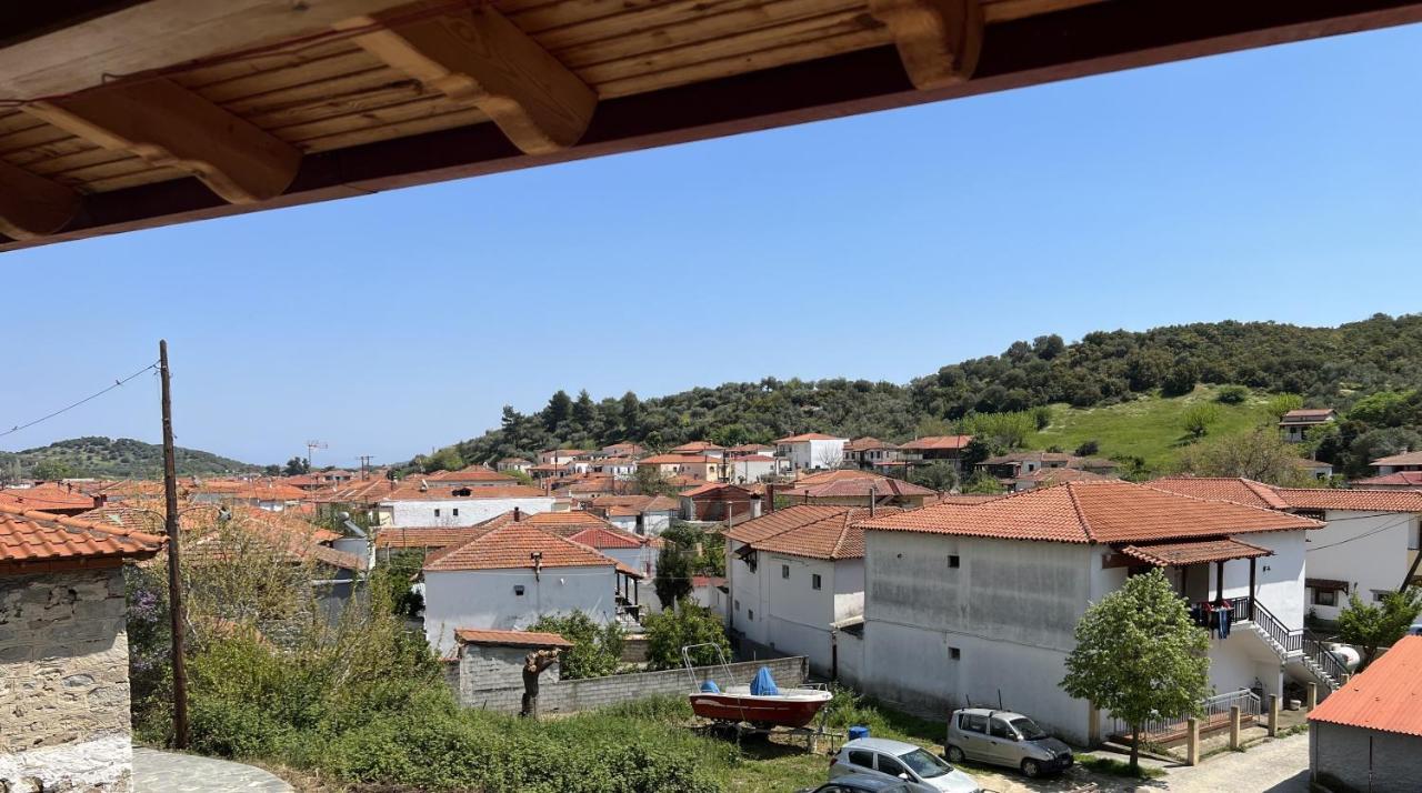 Urban House Koukouroumas