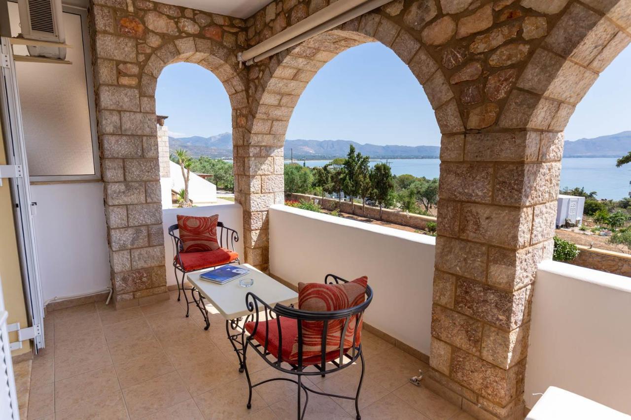 Voula Guest house