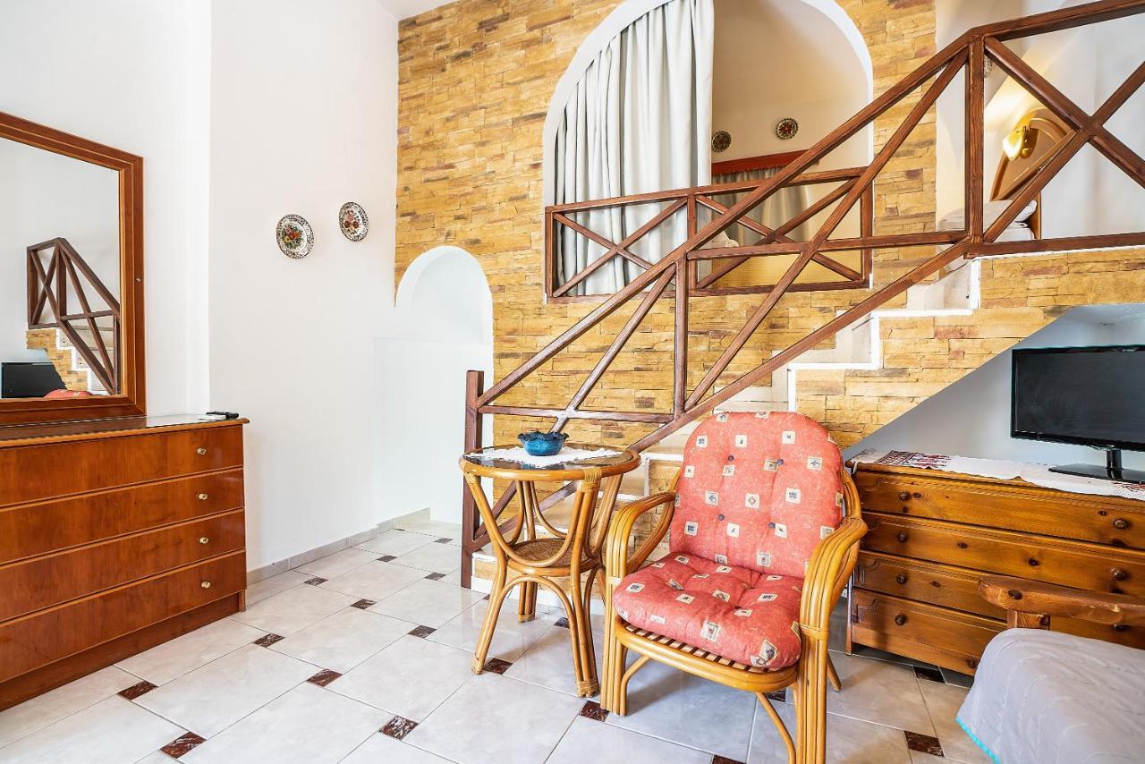 Olympus Tilos Double A2 * Livadia (Tilos)