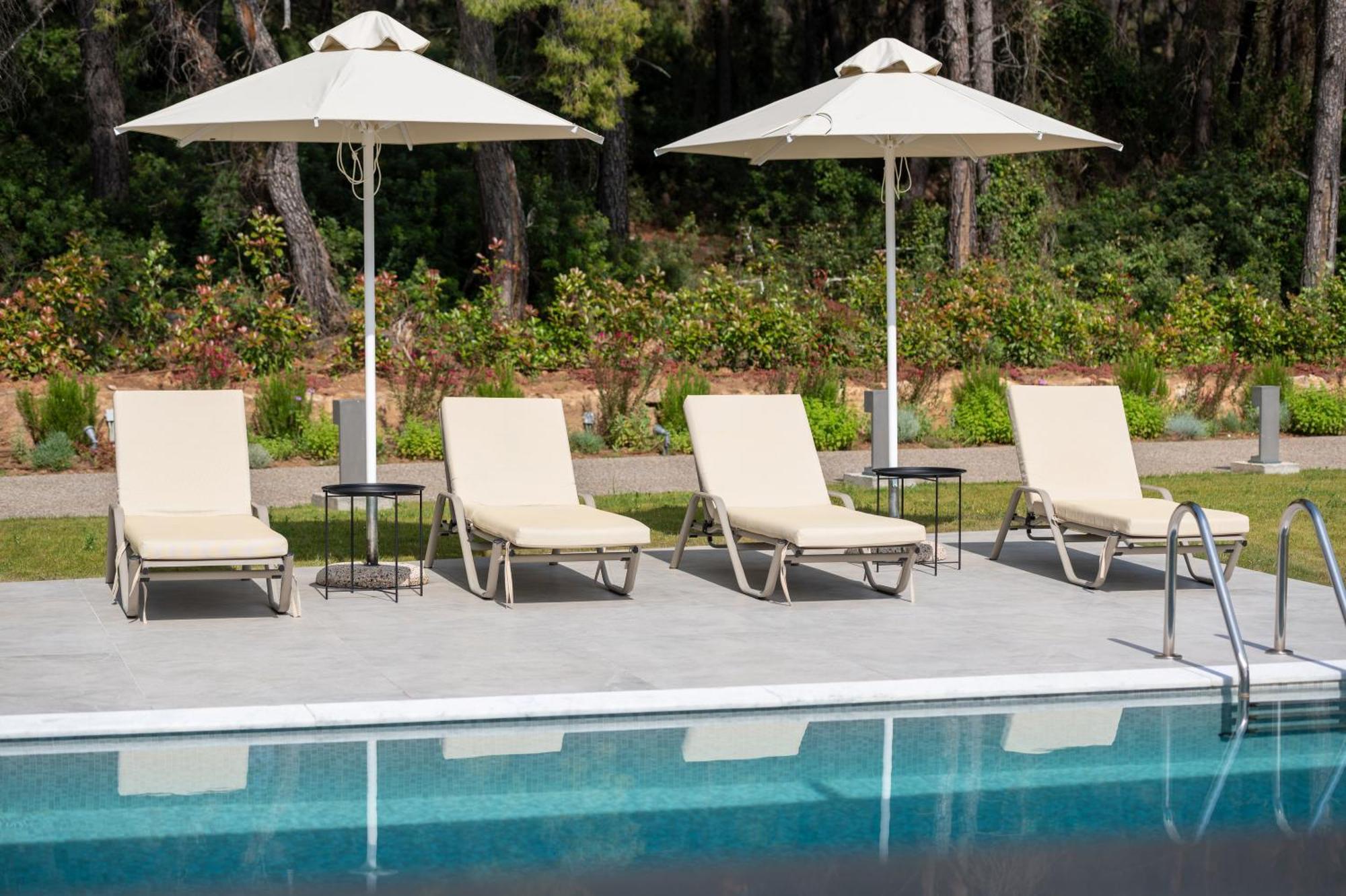 Botanic Pool Apartment *