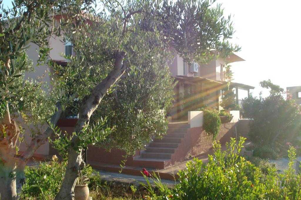Aparthotel Theodosia