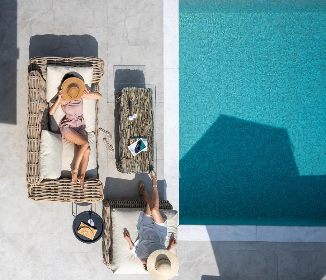 Botanic Pool Apartment