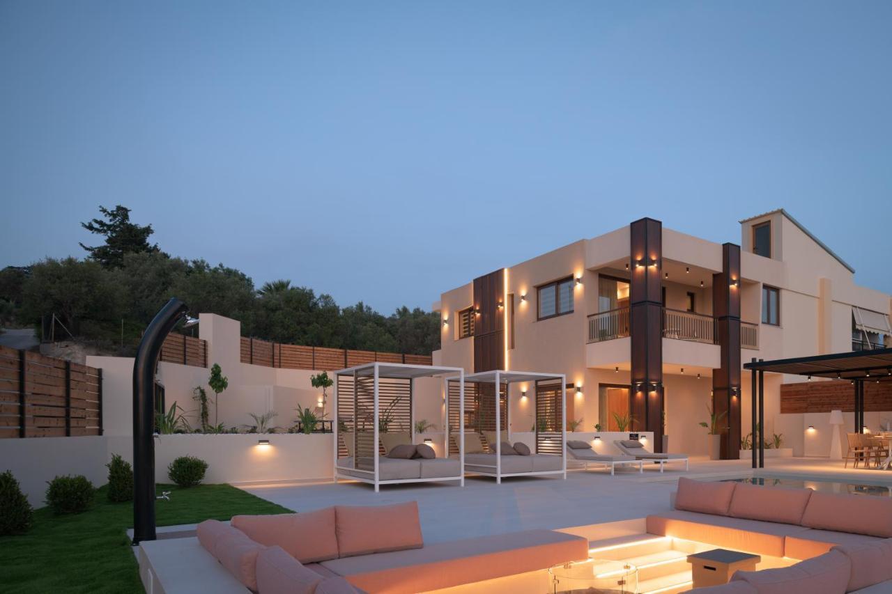 Villa En Paraiso A Majestic Seaview Retreat By Thinkvilla