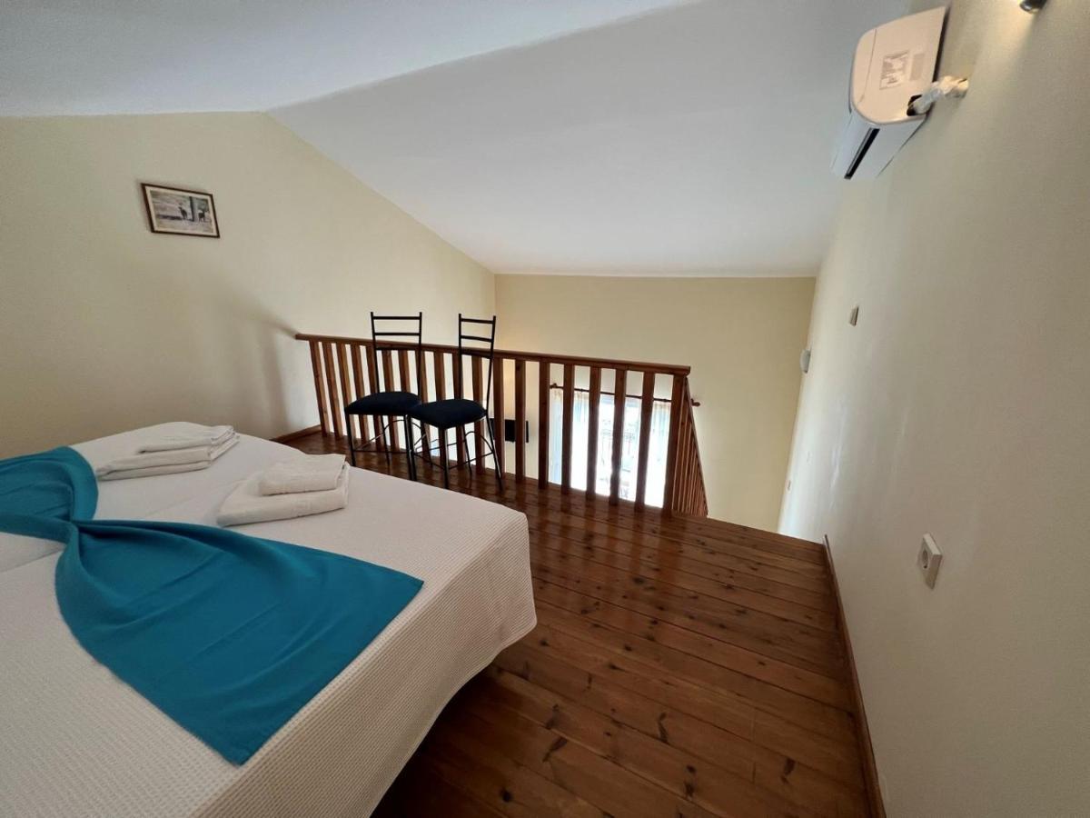 Hotel Studio Nikiti Beach