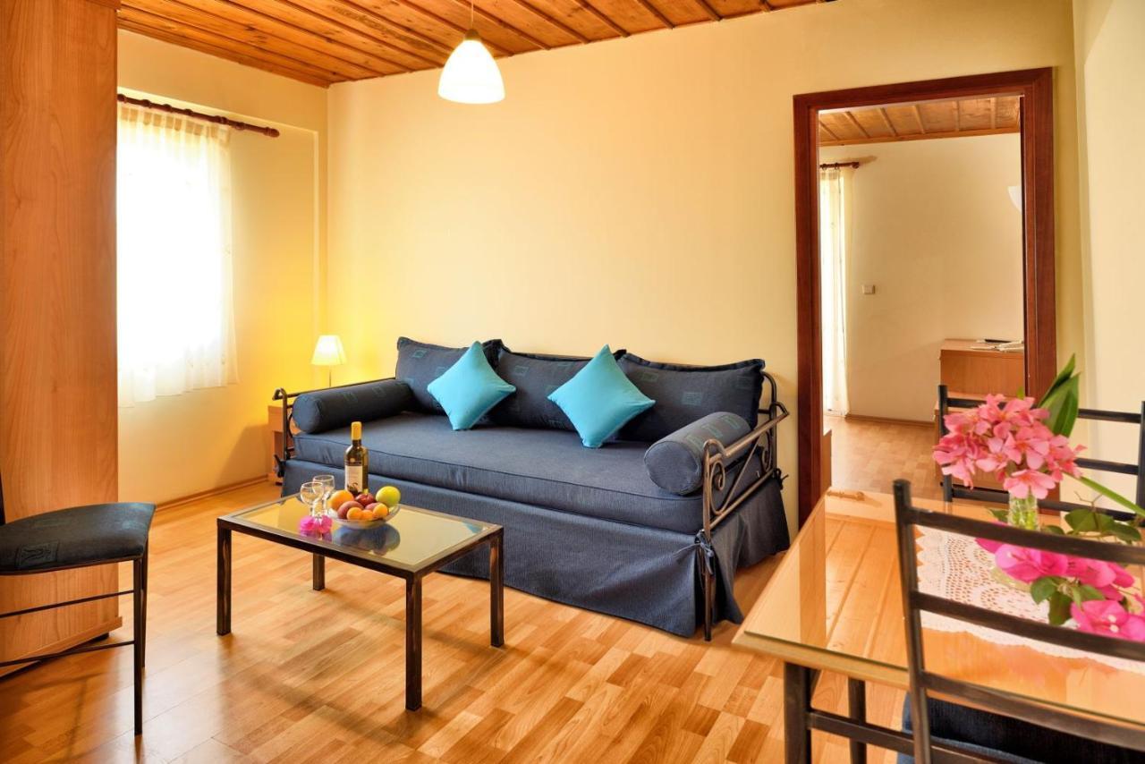 Studio Nikiti Beach *