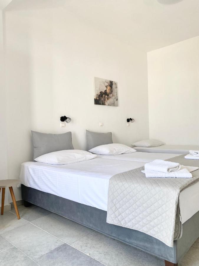Hotel Fikas Naxos City