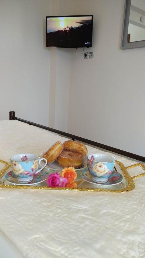 - Family Comfort With Large Garden, Jacuzzi Villa