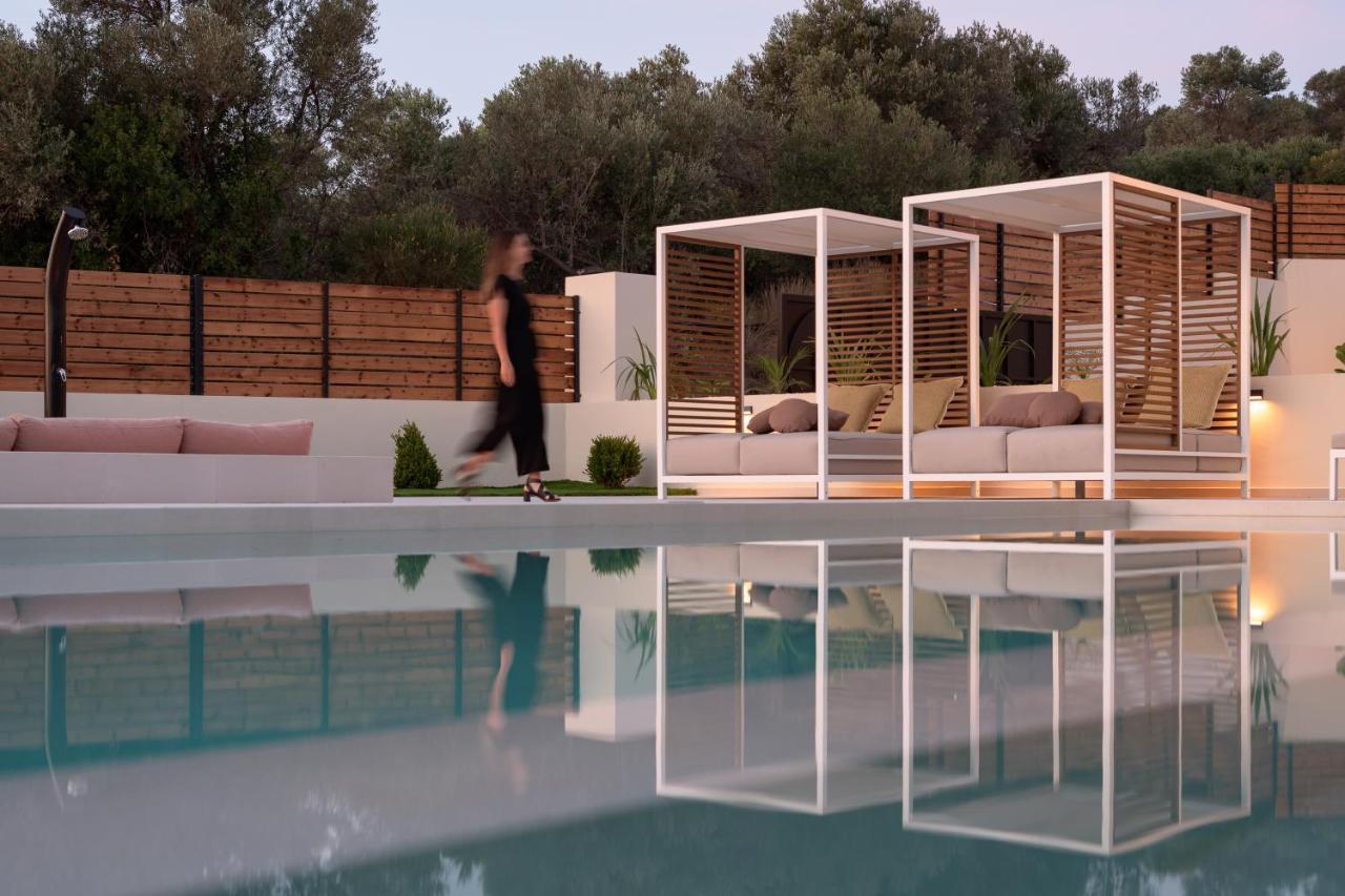 En Paraiso A Majestic Seaview Retreat By Thinkvilla Villa Giannoudi (Crete)