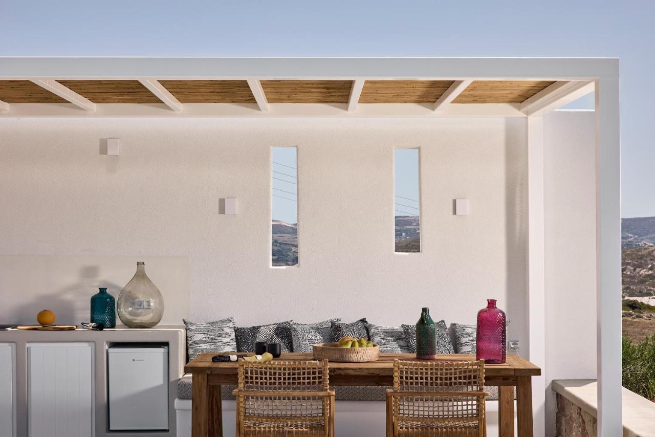 Apartment Dot Milos *
