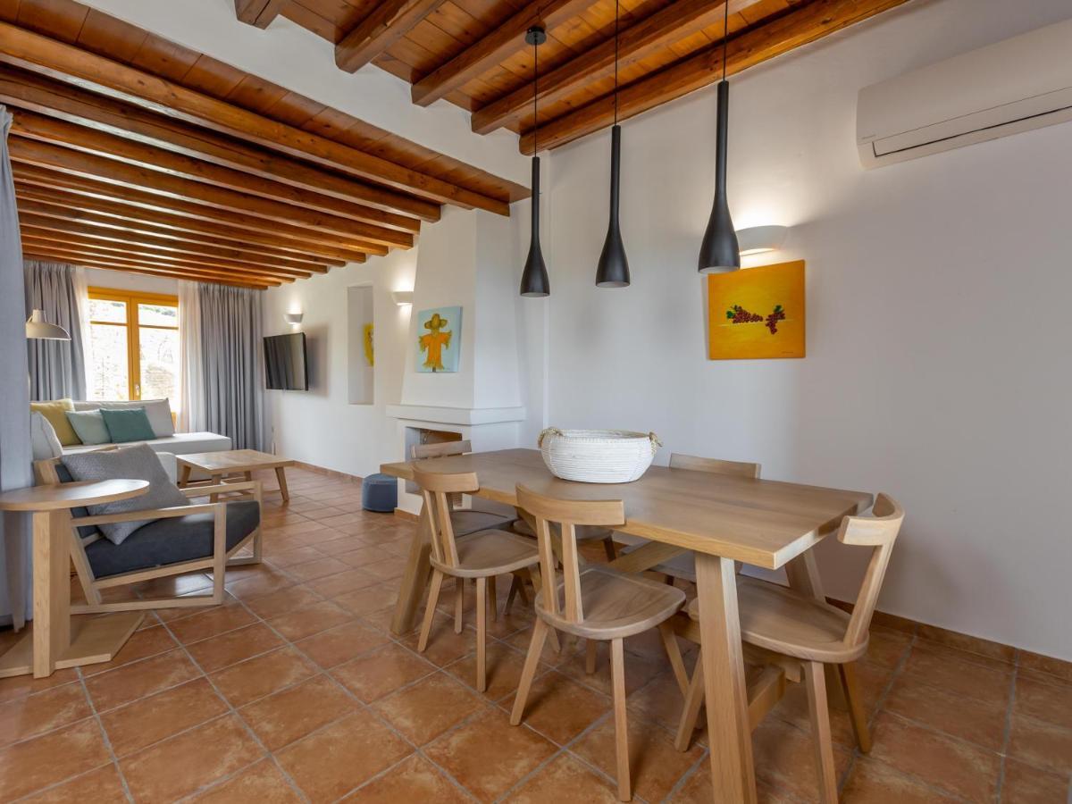 Bella Andros Villa *