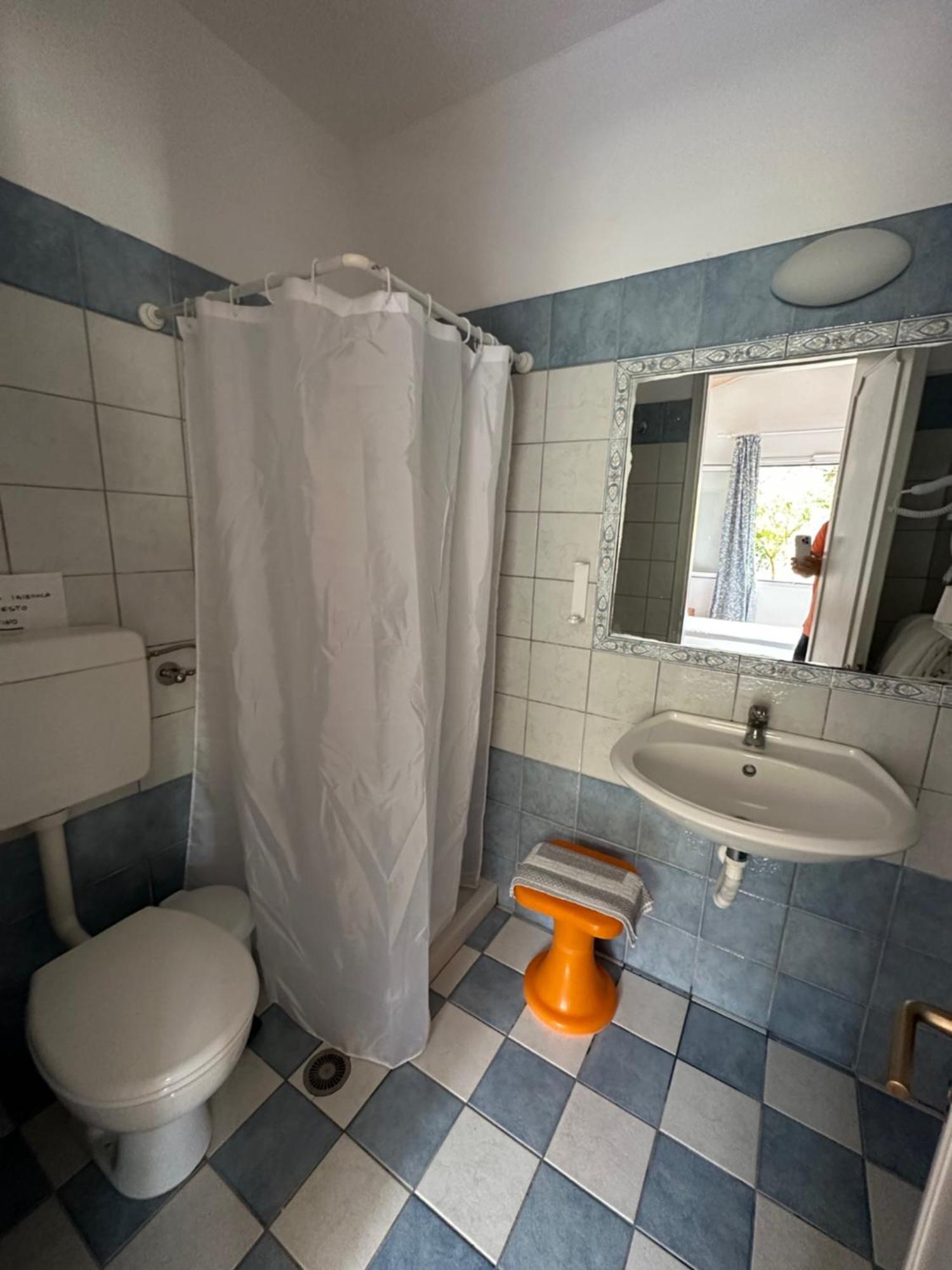 Zambella Apartment Ipsos