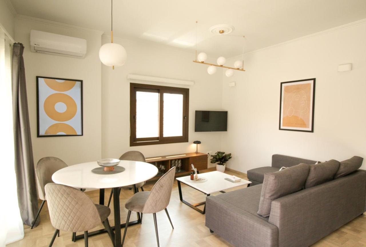 Apartment Onos - 2 Bedroom 2 Bathroom Penthouse With Terrace In Old Town Kalamata