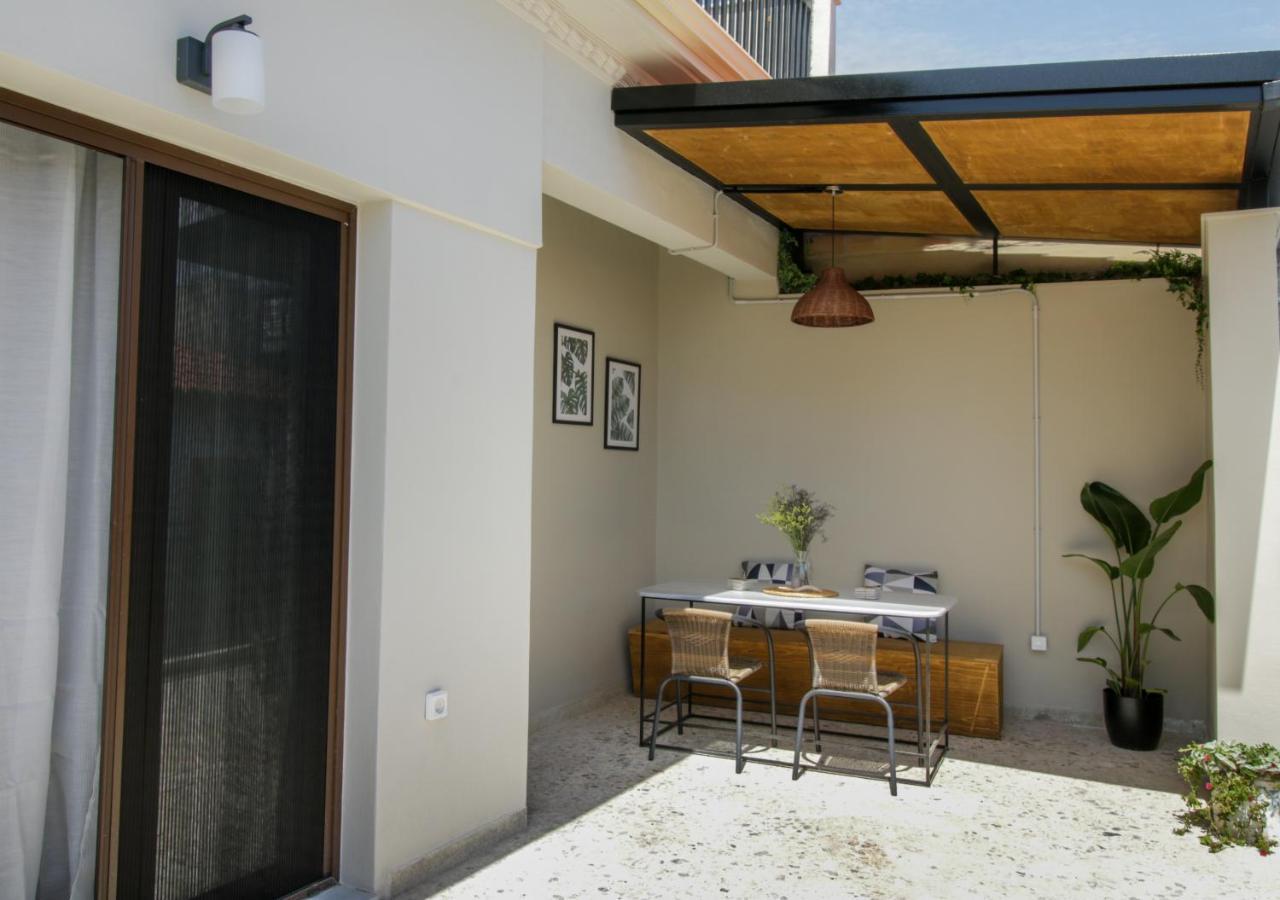 Apartment Onos - 2 Bedroom 2 Bathroom Penthouse With Terrace In Old Town Kalamata