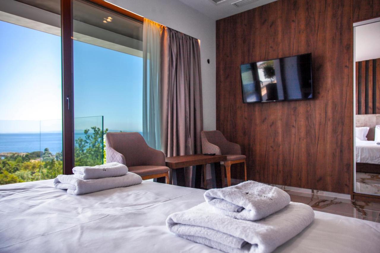 Zavia Villa *