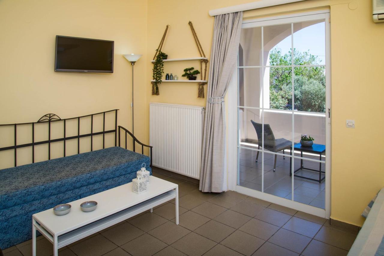 Aparthotel Diamond Gythio