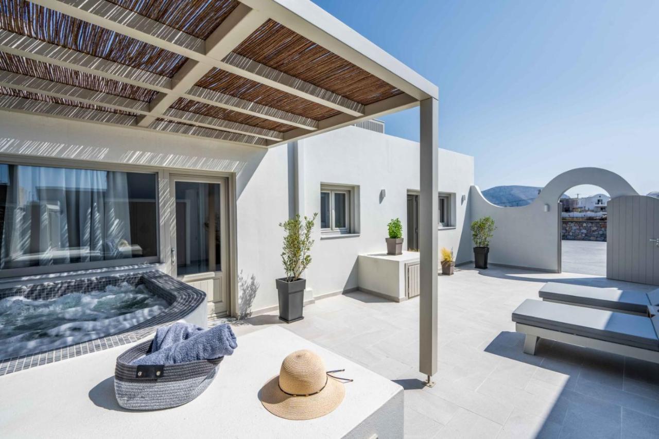Villa New Sea Serenity Next To The Sea With Private Jacuzzi