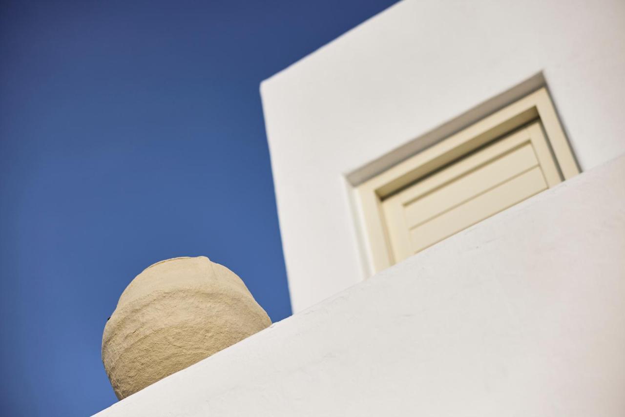 Niove Milos