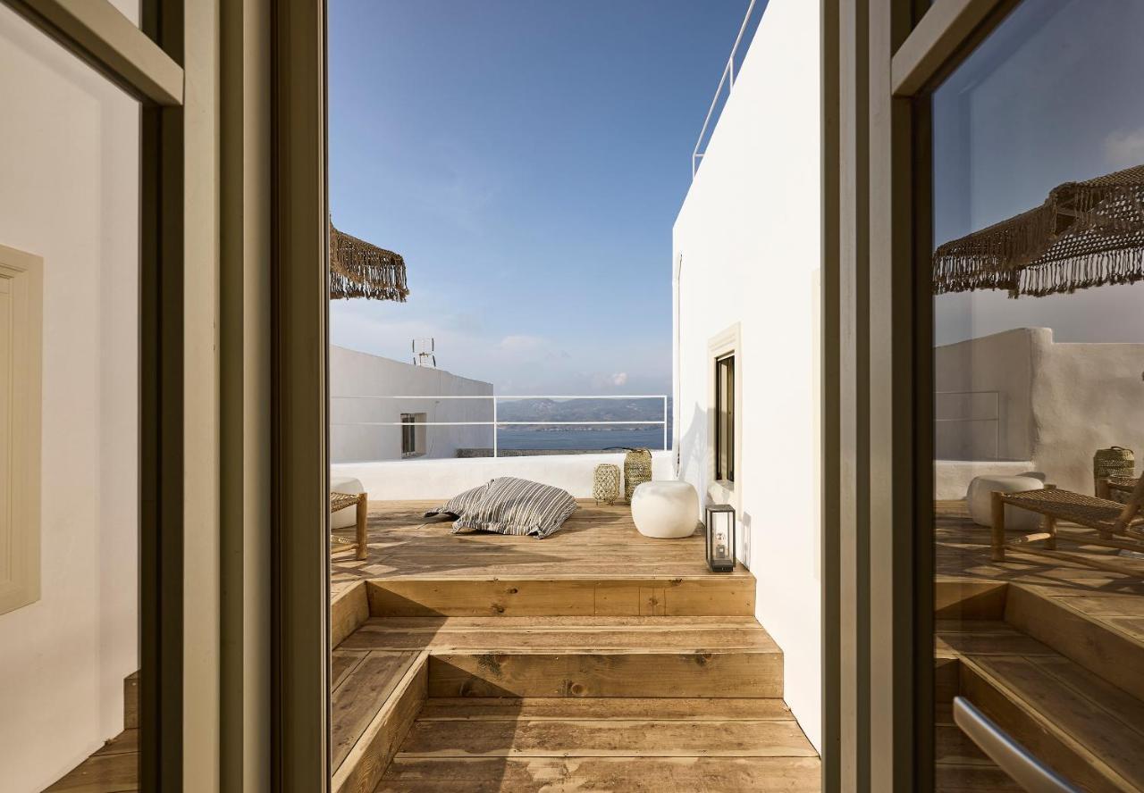 Niove Milos Inn