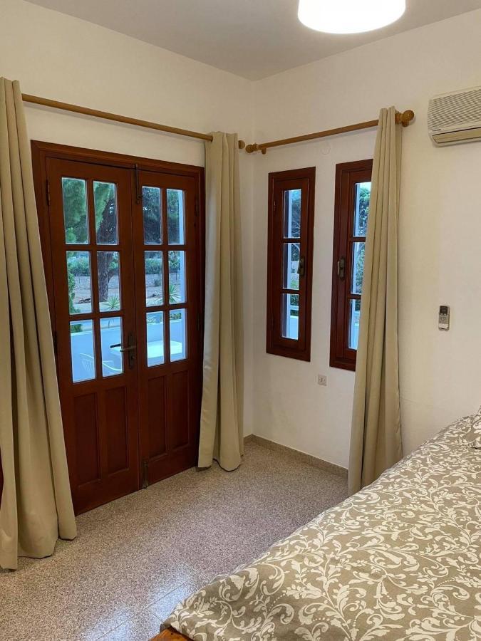 Filoxenia Aparthotel