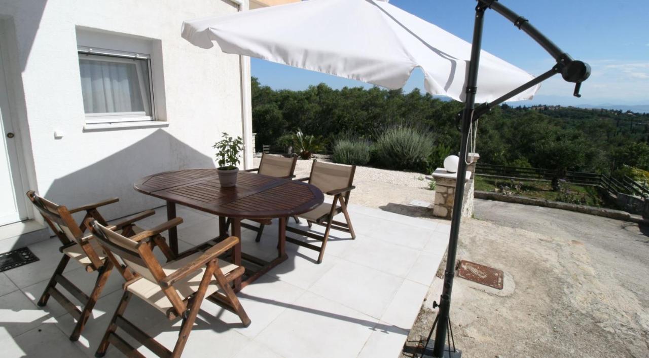 Corfu Luxury Apartment, Tranquility, Mountain & Sea Views * Agios Gordios (Corfu)