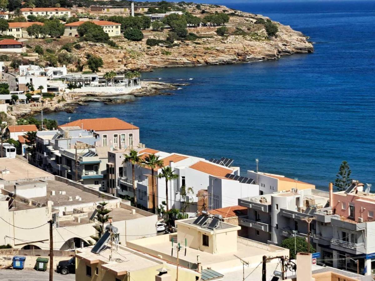 Seaview Flora's Luxury Apartment-300meters From The Apartment
