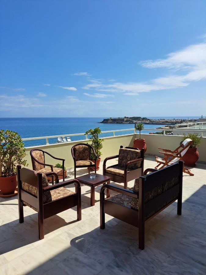 Apartment Seaview Flora's Luxury Apartment-300meters From The Rethymno (Crete)