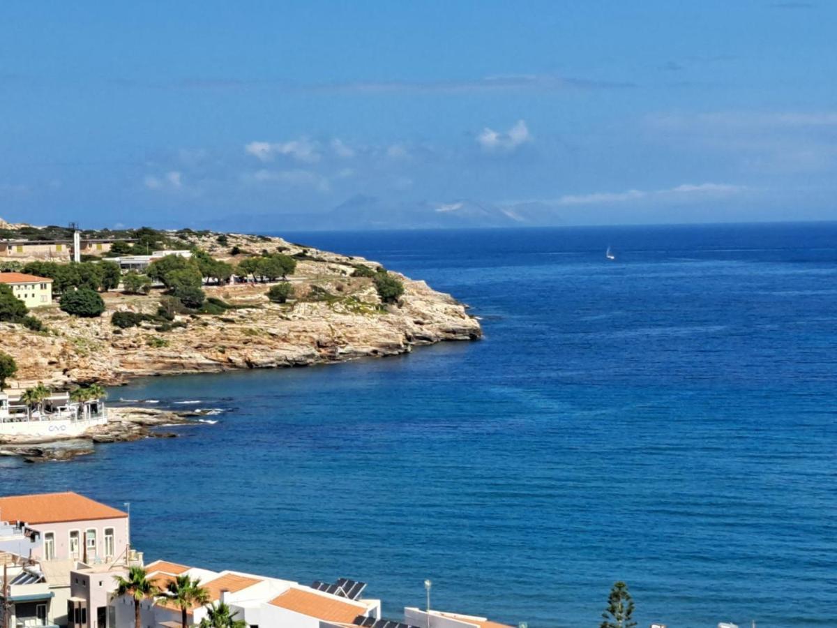Seaview Flora's Luxury Apartment-300meters From The