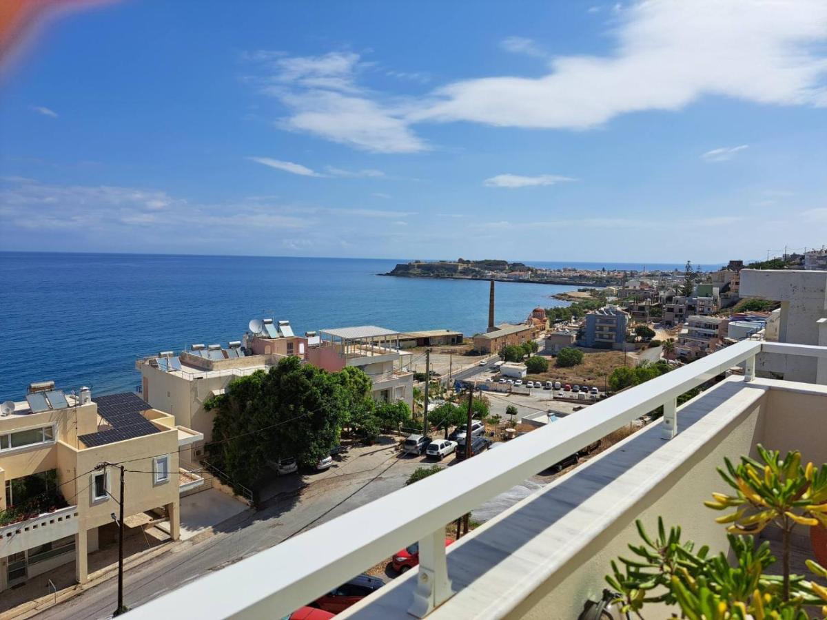 Seaview Flora's Luxury Apartment-300meters From The