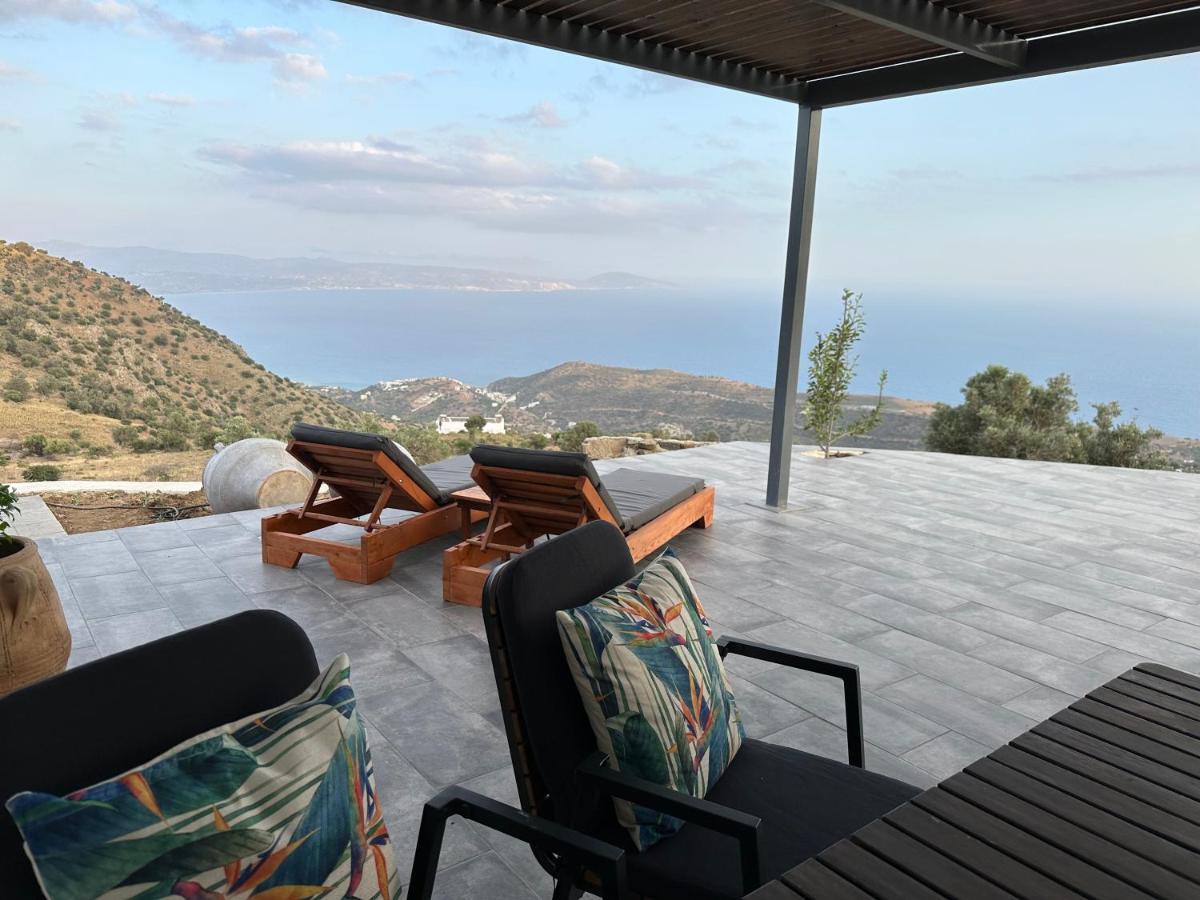Theophilos Seaview *