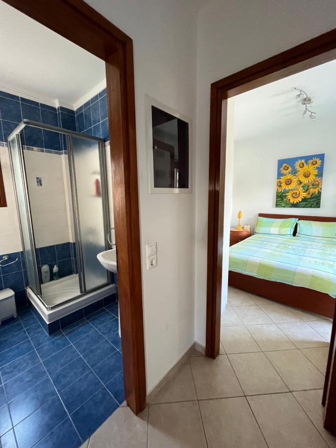 Porto Hydra - Mirani * Ermioni
