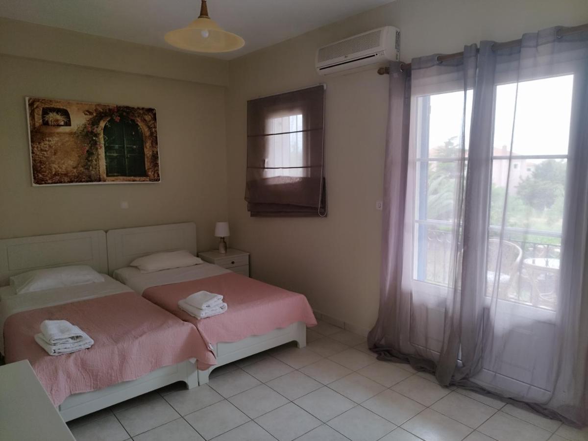 Fereniki 3* Plati (Limnos)