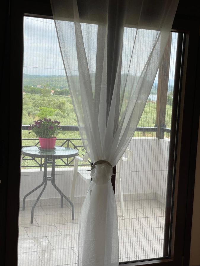 Balconaki In