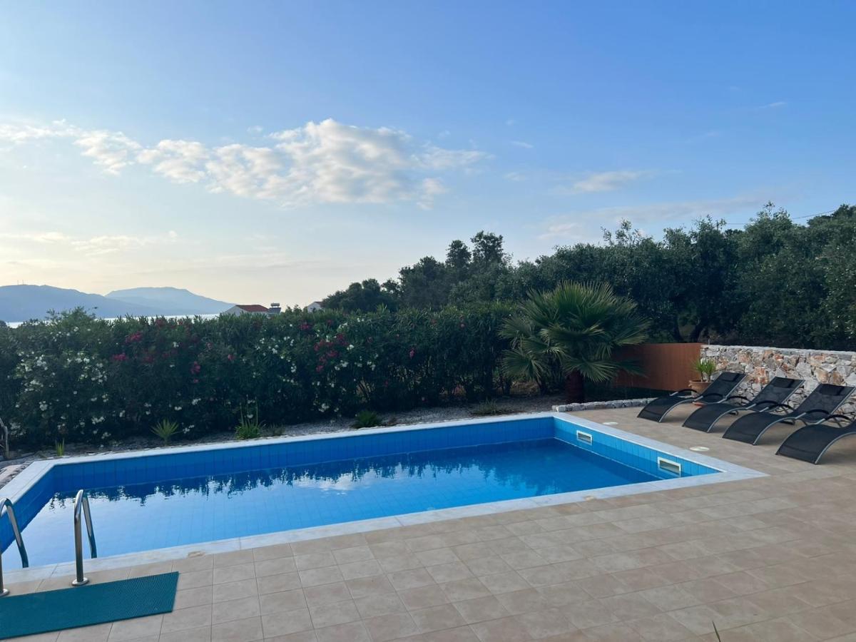 Marina Villa
