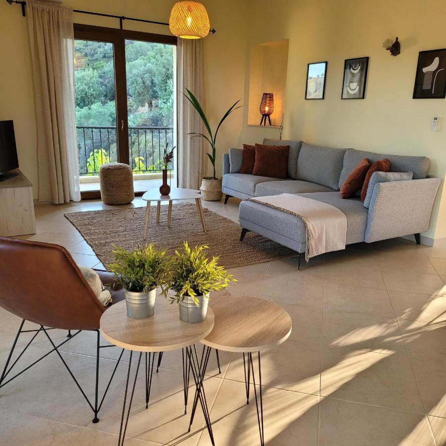 Villa Farangi *