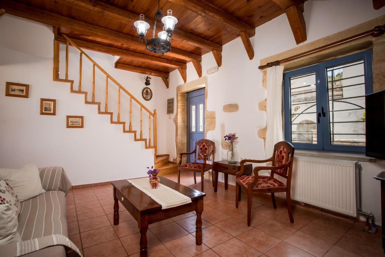 Anastasia Villa *