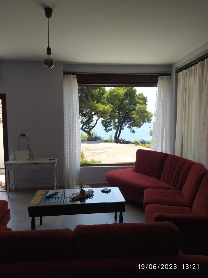 Pefkonas 100 M From The