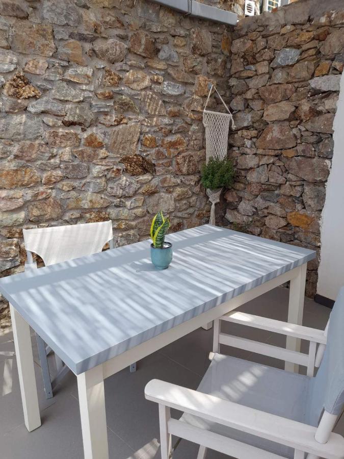 Cape * Kythnos