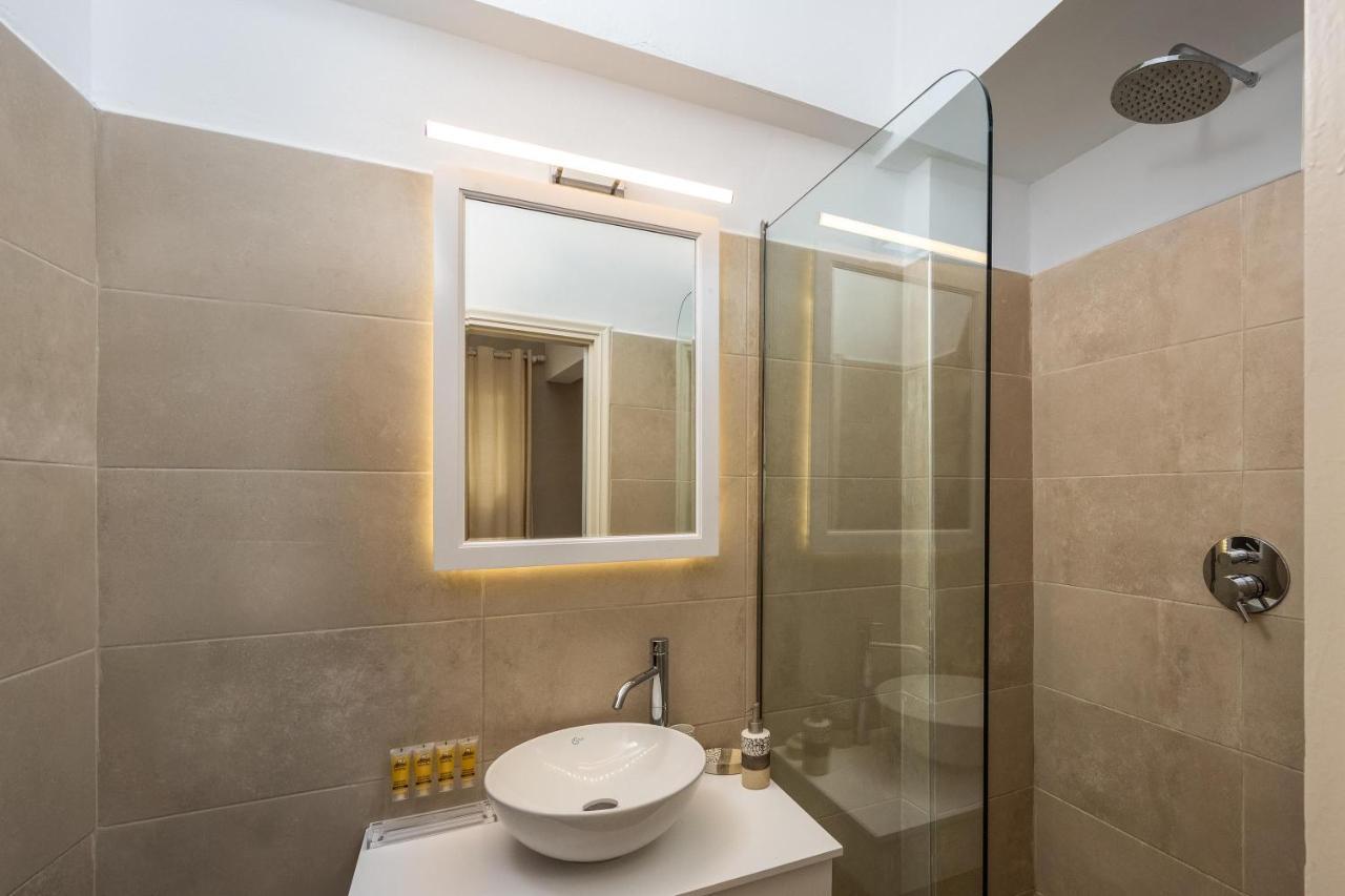 Guest house Maravelia's