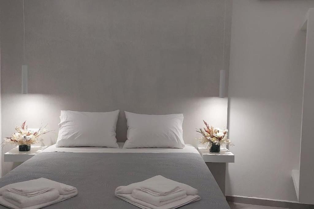 V&n Santorini Holiday home Fira (Santorini)