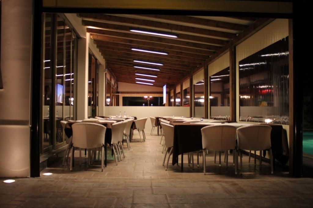 Zeis Edo Luxury * Tolo