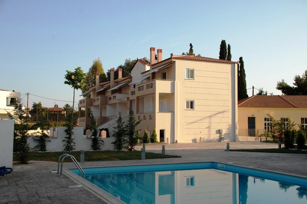 Zeis Edo Luxury Aparthotel Tolo