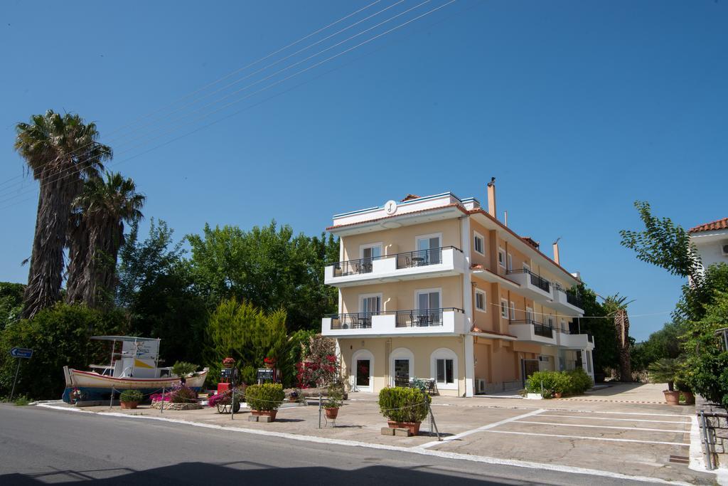 Nancy Aparthotel Agios Andreas (Messenia)