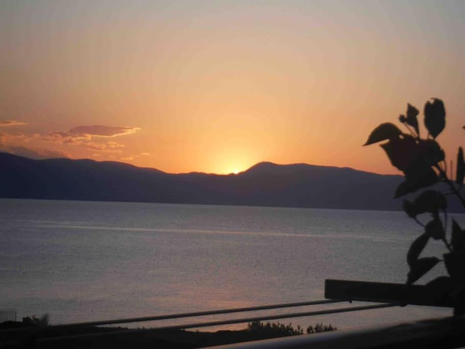 Maria's Sunset House Holiday home *