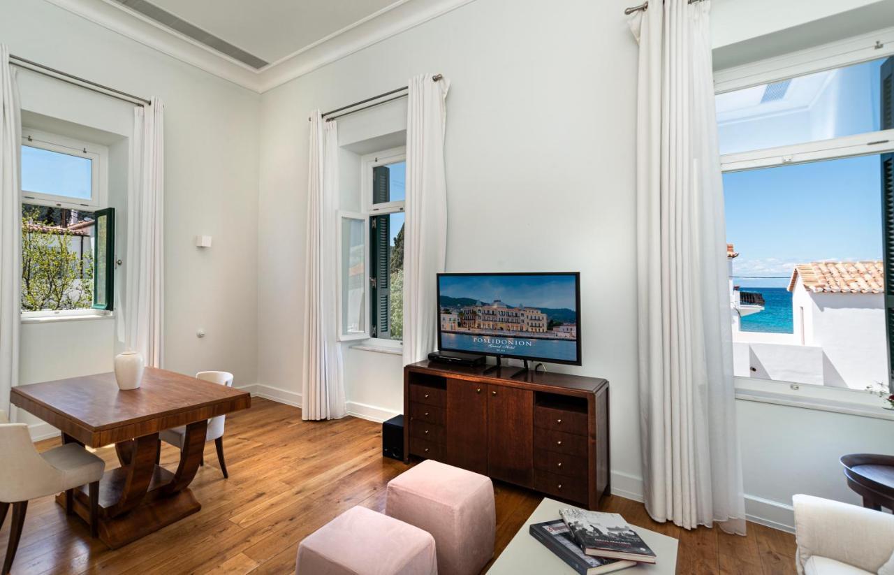 Poseidonion Grand Hotel 5*